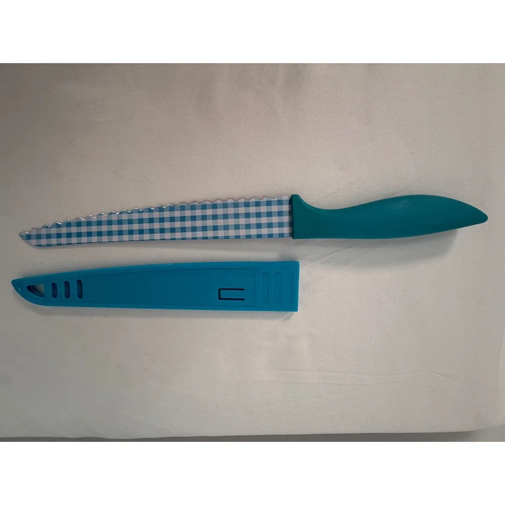 Tomodachi Serrated Utility Knife Blue Gingham Check Pattern Blade Guard 105-14
